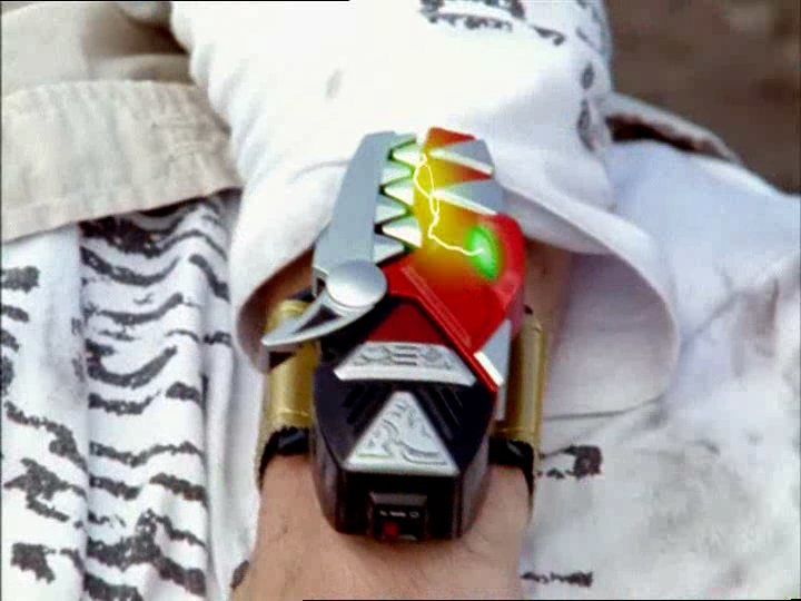 Dino Morpher Rouge cassÃ©